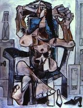 Haga click para ver la imagen ampliada nude in an armchair with a bottle of evian water a glass and shoes.jpg